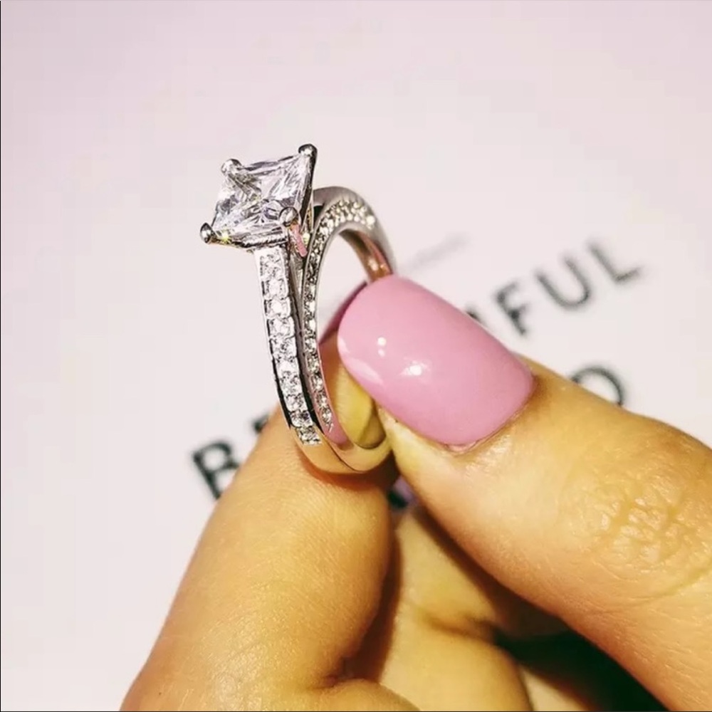 DIAMOND 925 SILVER PRINCESS CUT ENGAGEMENT RING - Picture 3 of 6